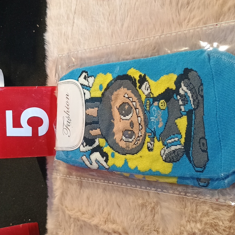 MONSTER SOCKS - Picture 6 of 6
